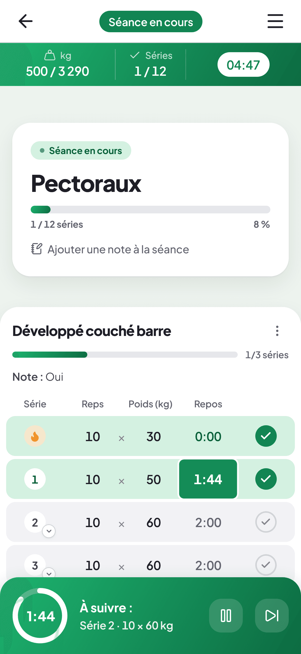 Écran de séance en cours : séries validées et minuteur de repos qui annonce la série suivante